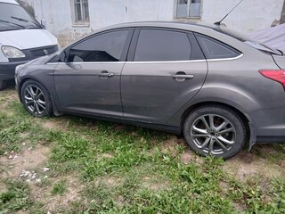 2012 Ford Focus III, серый, 650000 рублей, вид 4