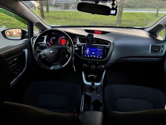 2015 Kia Ceed II Рестайлинг, синий, 1200000 рублей - вид 22