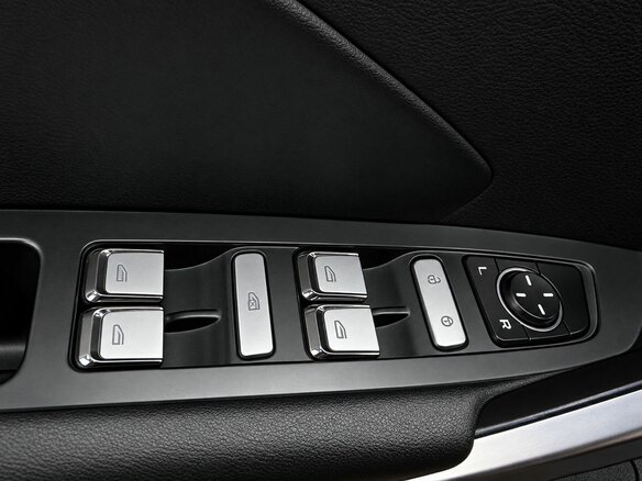 2023 Geely Atlas Pro, серый, 1599900 рублей - вид 15