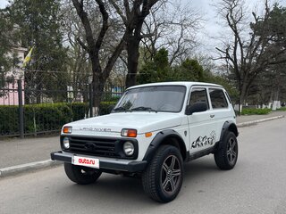 2011 Lada (ВАЗ) 2121 (4x4) I Рестайлинг, белый, 339000 рублей, вид 2