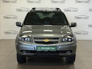 2020 Chevrolet Niva I Рестайлинг, серый, 899000 рублей, вид 3