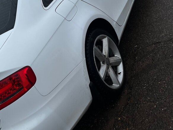 2009 Audi A4 IV (B8), белый, 980000 рублей - вид 8