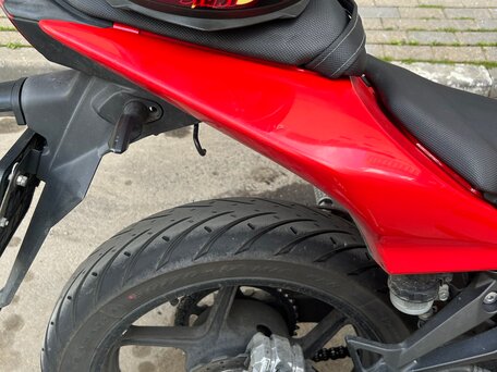 2009 Kawasaki Ninja 250R, красный, 270000 рублей, вид 4