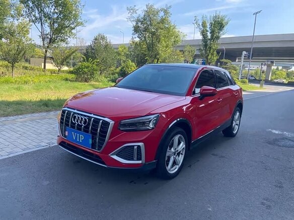 2023 Audi Q2 35 TFSI I Рестайлинг, красный, 2150000 рублей - вид 1