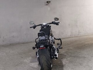 2021 Harley-Davidson Breakout, чёрный, 1711000 рублей, вид 4