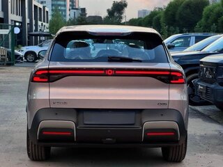 2026 Changan Qiyuan Q05 51.9 kWh II, розовый, 2350000 рублей, вид 3