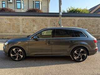 2019 Audi Q7 50 TDI II (4M) Рестайлинг, серый, 6800000 рублей, вид 4