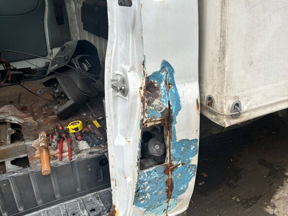 2011 Ford Transit, белый, 1288888 рублей - вид 12