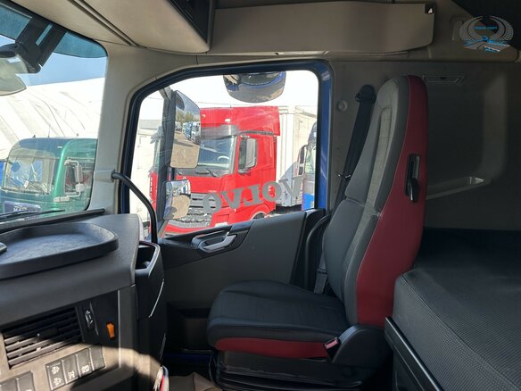 2021 Volvo FH 540, синий, 9300000 рублей - вид 22