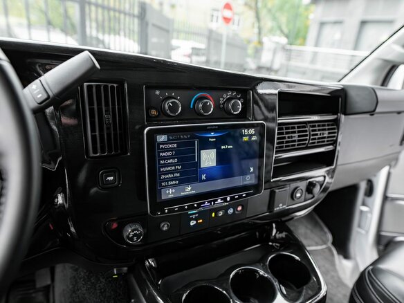 2023 Chevrolet Express II, белый, 11875000 рублей - вид 9