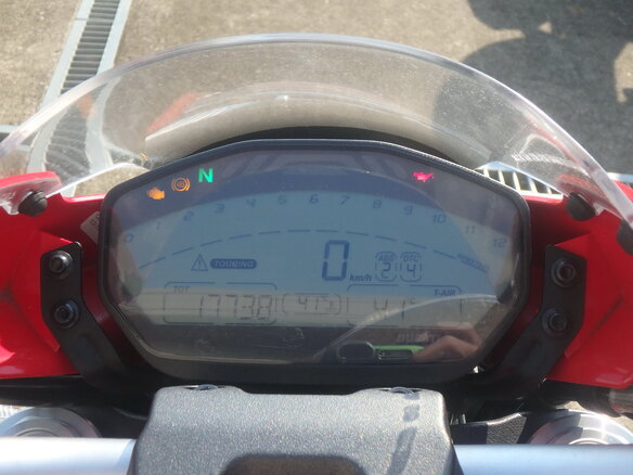 2015 Ducati Monster 821, красный, 640000 рублей - вид 15