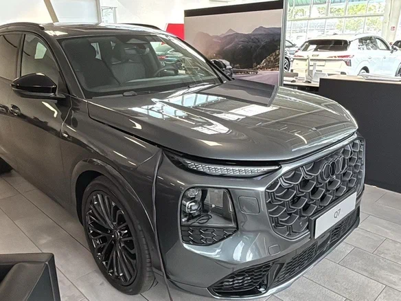 2026 Audi Q7 III (G8), серый, 19300000 рублей