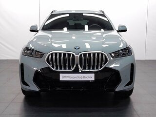2025 BMW X6 40i III (G06) Рестайлинг, серый, 14890000 рублей, вид 2