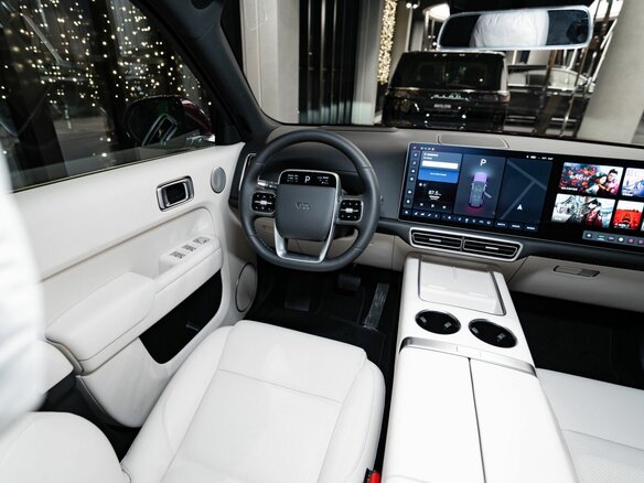 2025 Li Auto (Lixiang) L9 52.3 kWh I Рестайлинг, чёрный, 11990000 рублей - вид 13