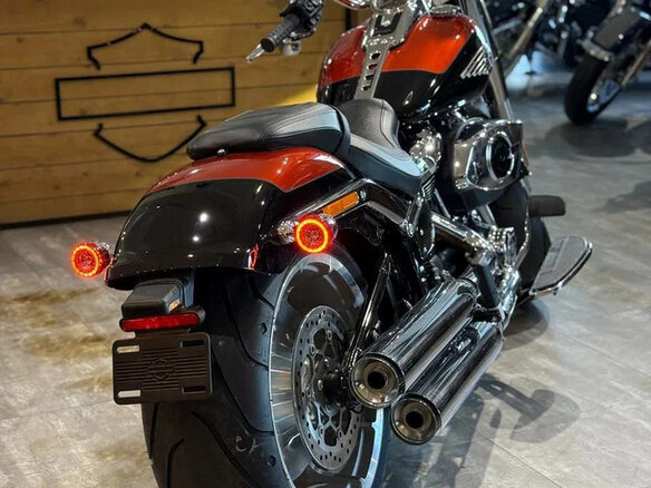 2025 Harley-Davidson Fat Boy, красный - вид 10
