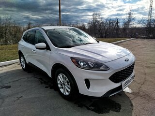 2020 Ford Escape IV, белый, 2100000 рублей, вид 1