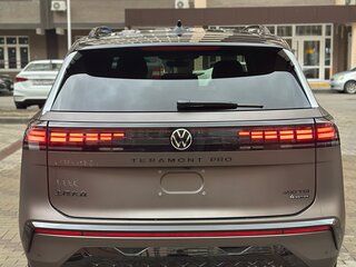 2026 Volkswagen Teramont Pro II (China Market), белый, 5950000 рублей, вид 3