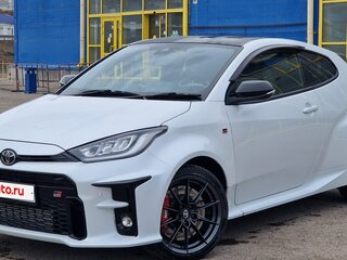 2021 Toyota Yaris IV, белый, 2550000 рублей, вид 1