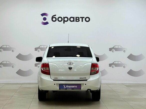 2013 Lada (ВАЗ) Granta I, белый - вид 4