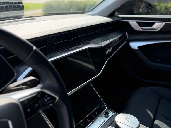 2021 Audi A6 45 TFSI V (C8), чёрный, 4570000 рублей - вид 16