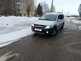 2018 Lada (ВАЗ) Largus Cross I, белый, 700000 рублей, вид 3