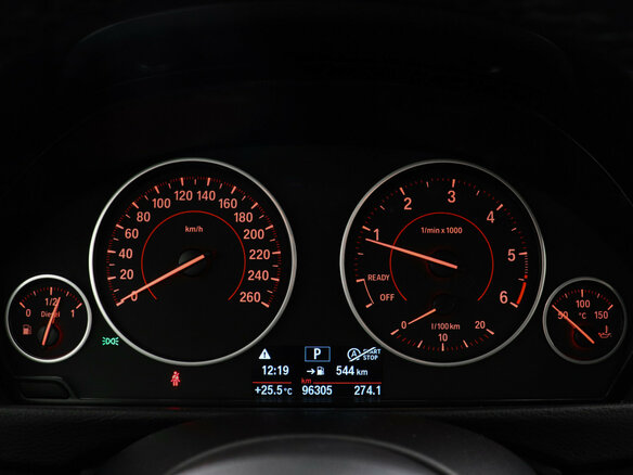 2018 BMW 3 серии 320d xDrive VI (F3x) Рестайлинг, белый - вид 14