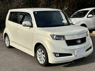 2016 Toyota bB II Рестайлинг, белый, 724000 рублей, вид 1