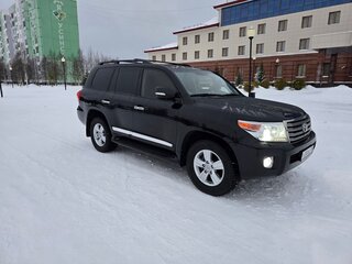 2013 Toyota Land Cruiser 200 Series Рестайлинг 1, чёрный, 3800000 рублей, вид 1