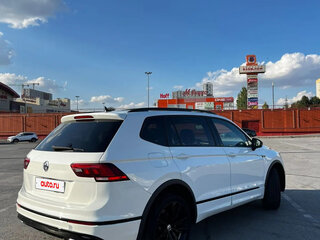 2021 Volkswagen Tiguan Allspace II, белый, 3550000 рублей, вид 4