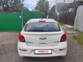 2012 Chevrolet Cruze I, белый, 700000 рублей, вид 3