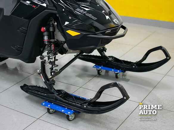 2025 BRP Ski-Doo Summit 850, чёрный, 2490000 рублей - вид 9
