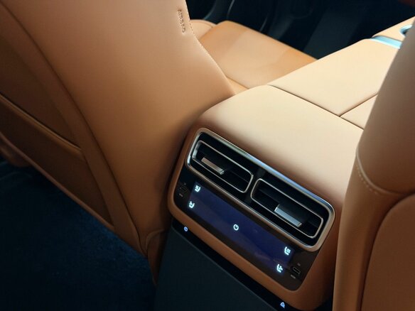 2026 Li Auto (Lixiang) L7 52.3 kWh I Рестайлинг, чёрный - вид 10