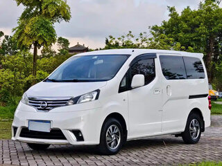 2018 Nissan NV200, белый, 850000 рублей, вид 1