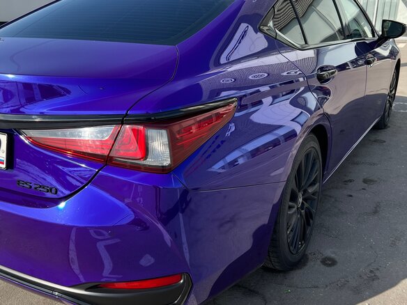 2020 Lexus ES 250 VII, фиолетовый, 4500000 рублей - вид 11