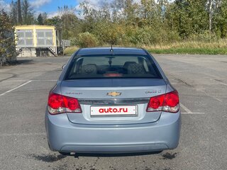 2011 Chevrolet Cruze I, серый, 600000 рублей, вид 2
