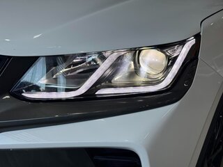2021 Geely Coolray I, белый, 1425095 рублей, вид 3