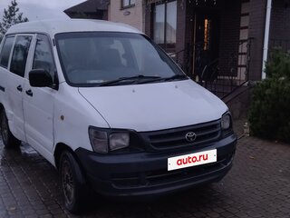 2000 Toyota Town Ace III, белый, 300000 рублей, вид 2