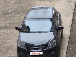 2007 Opel Astra GTC H Рестайлинг, чёрный, 600000 рублей, вид 3