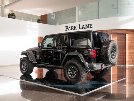 2026 Jeep Wrangler IV (JL) Рестайлинг, чёрный, 9280000 рублей, вид 2