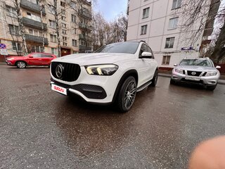 2019 Mercedes-Benz GLE 450 II (V167), белый, 6200000 рублей, вид 3