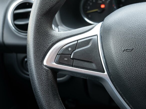 2019 Renault Sandero II Рестайлинг, синий, 1215000 рублей - вид 14