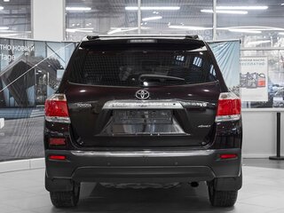 2012 Toyota Highlander II (XU40) Рестайлинг, красный, 1899000 рублей, вид 5
