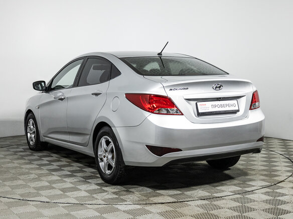 2016 Hyundai Solaris I Рестайлинг, серебристый, 899700 рублей - вид 6