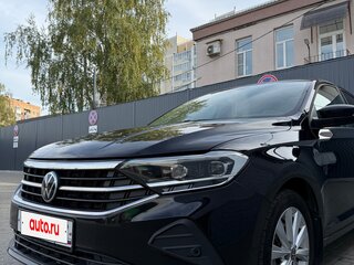 2022 Volkswagen Polo VI, чёрный, 1780000 рублей, вид 1