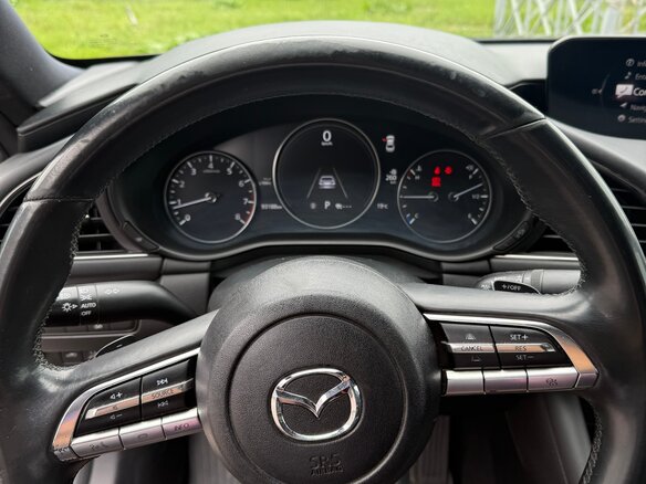 2019 Mazda 3 IV (BP), чёрный, 1790000 рублей - вид 13