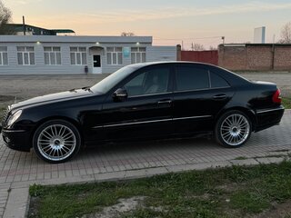 2007 Mercedes-Benz E-Класс 280 III (W211, S211) Рестайлинг, чёрный, 1200000 рублей, вид 5