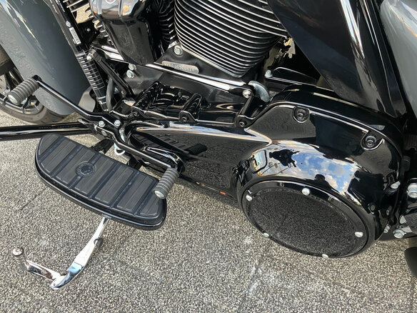 2018 Harley-Davidson Street Glide, серый, 1730000 рублей - вид 28