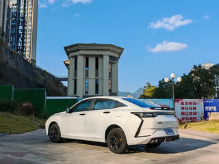 2023 Dongfeng Aeolus Yixuan I Рестайлинг, белый, 890005 рублей, вид 4