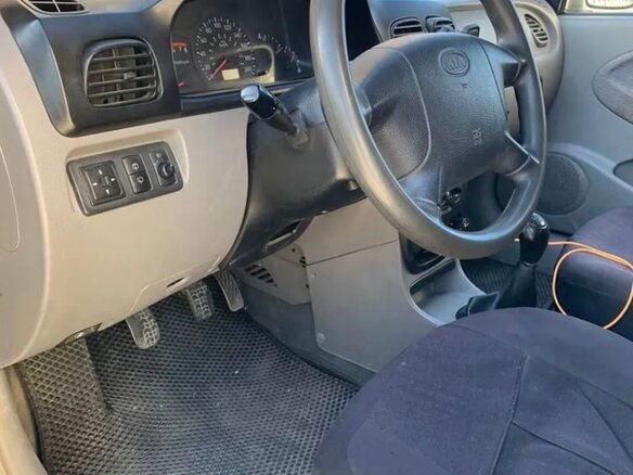 2001 Kia Rio I, серебристый, 230000 рублей - вид 11
