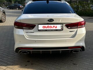 2017 Kia Optima IV, белый, 1850000 рублей, вид 4